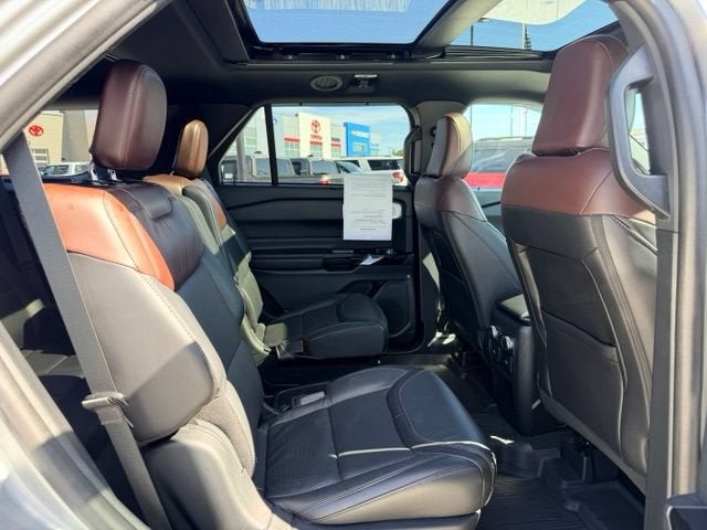 2021 Ford Explorer Platinum