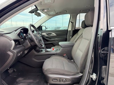 2018 Chevrolet Traverse LT Cloth