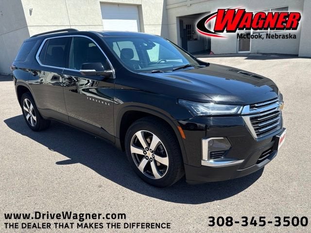 2023 Chevrolet Traverse LT Leather