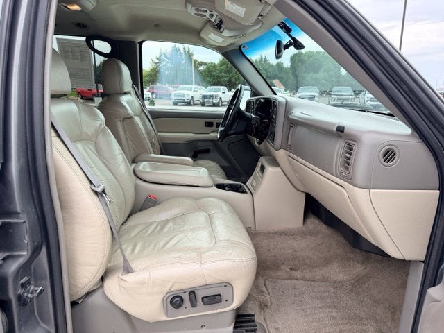 2002 Chevrolet Suburban LT