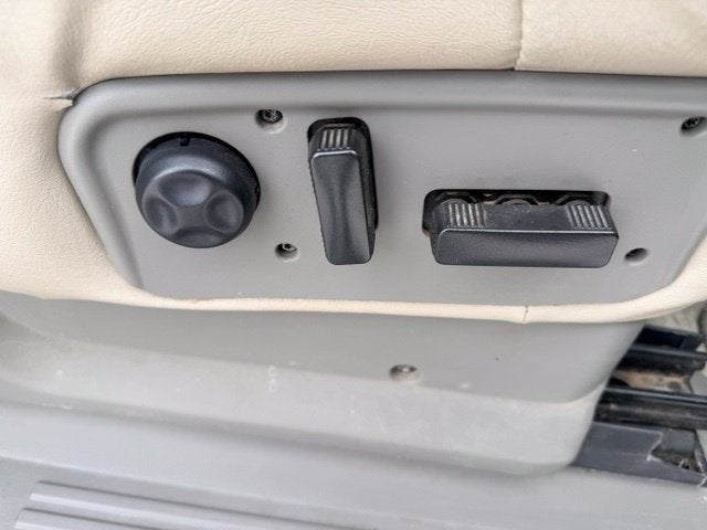 2002 Chevrolet Suburban LT