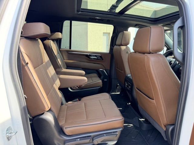 2025 Chevrolet Suburban High Country