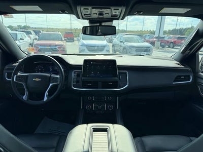 2023 Chevrolet Suburban LT