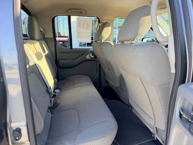 2020 Nissan Frontier SV