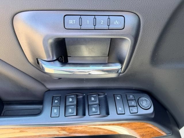2017 Chevrolet Silverado 1500 High Country