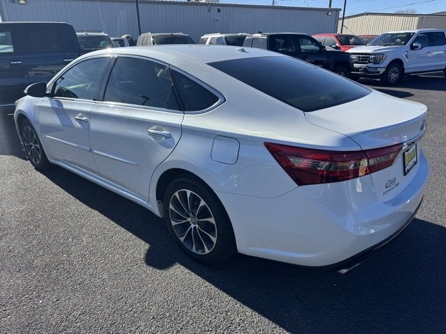 2017 Toyota Avalon XLE