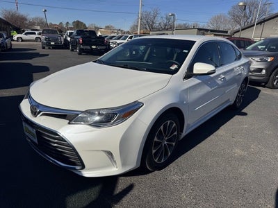 2017 Toyota Avalon XLE