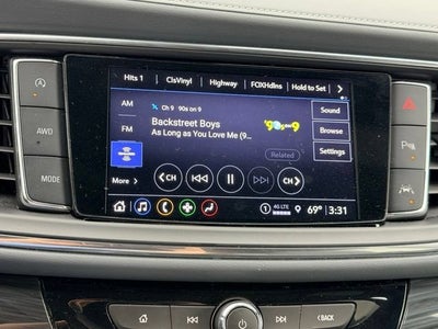 2024 Buick Enclave Essence