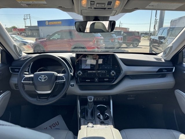 2022 Toyota Highlander Limited