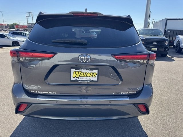 2022 Toyota Highlander Limited