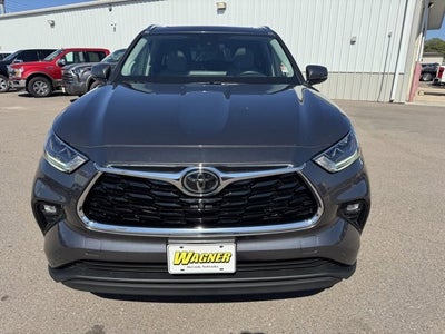 2022 Toyota Highlander Limited