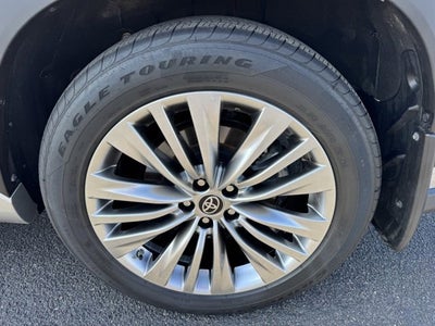 2024 Toyota Highlander Platinum