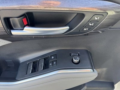 2024 Toyota Highlander Platinum