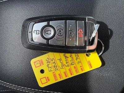 2025 Ford Escape Hybrid Platinum