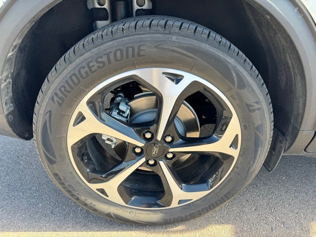 2025 Ford Escape Hybrid ST-Line Select