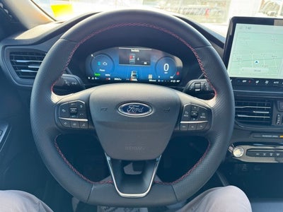 2025 Ford Escape Hybrid ST-Line Select
