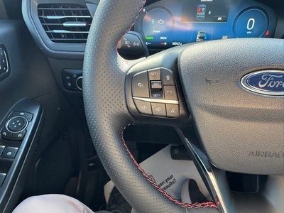2025 Ford Escape Hybrid ST-Line Select