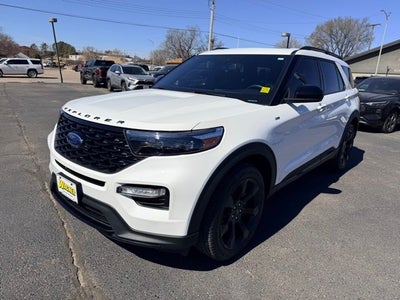 2023 Ford Explorer ST-Line