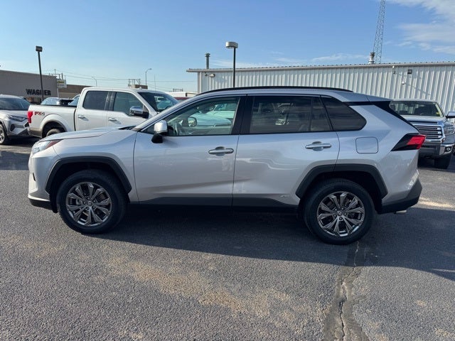 2022 Toyota RAV4 Hybrid XLE Premium