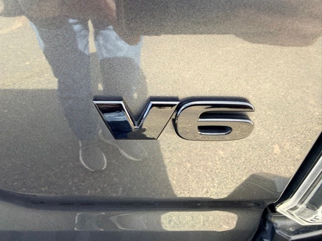 2023 Toyota Tacoma Limited V6