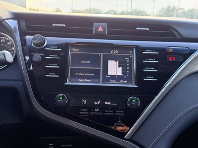 2018 Toyota Camry SE