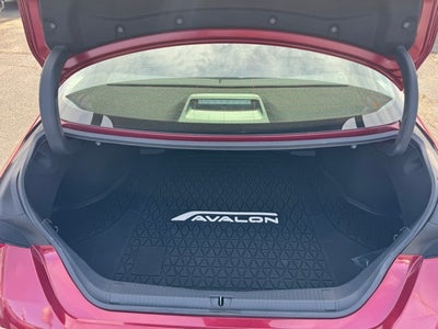 2019 Toyota Avalon Touring