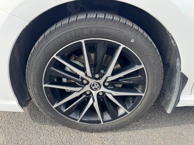 2023 Toyota Camry Hybrid SE