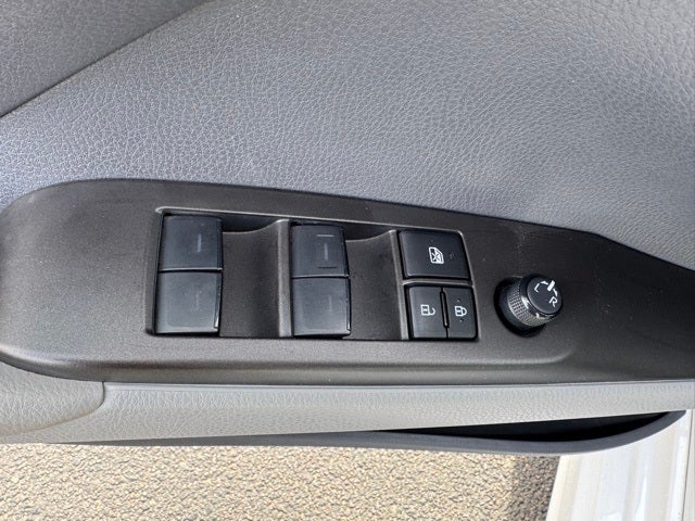 2023 Toyota Camry Hybrid SE