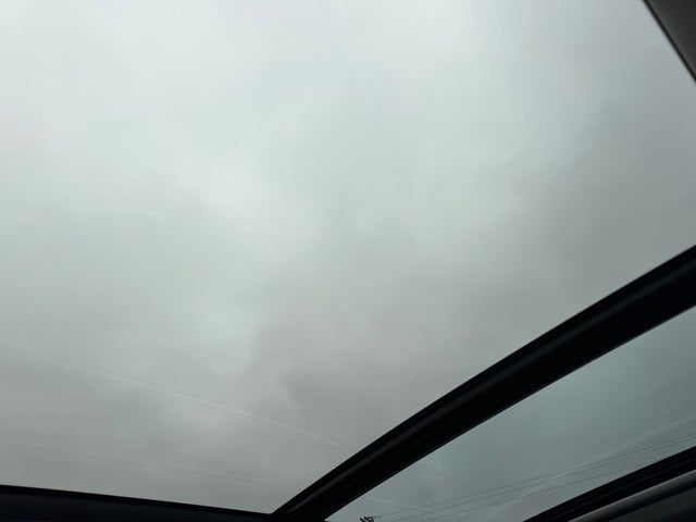 2022 Toyota Highlander Hybrid Platinum