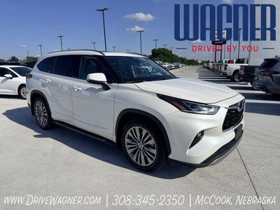 2021 Toyota Highlander Platinum
