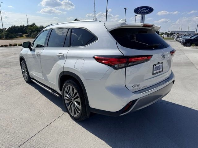 2021 Toyota Highlander Platinum