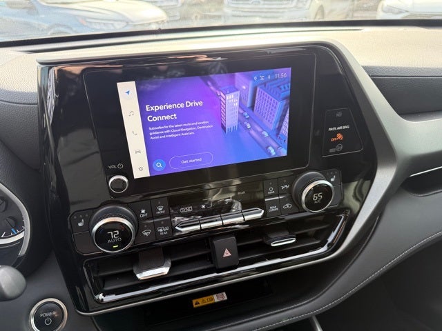 2024 Toyota Highlander Hybrid XLE