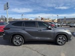 2024 Toyota Highlander Hybrid XLE