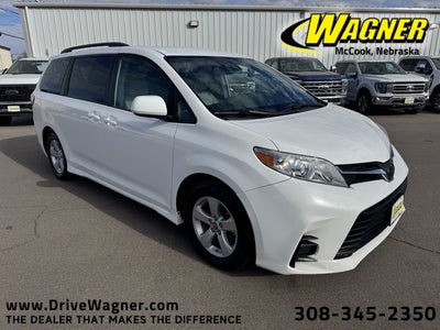 2020 Toyota Sienna LE 8 Passenger