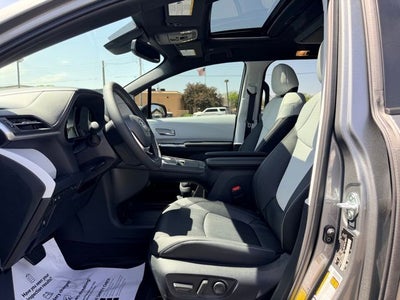 2026 Toyota Sienna XSE 7 Passenger