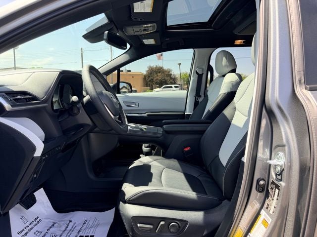 2026 Toyota Sienna XSE 7 Passenger