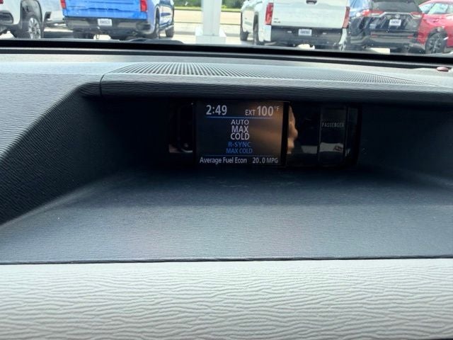 2014 Toyota Sienna XLE 8 Passenger