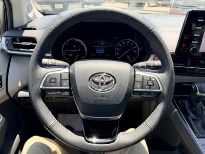 2021 Toyota Sienna Limited 7 Passenger