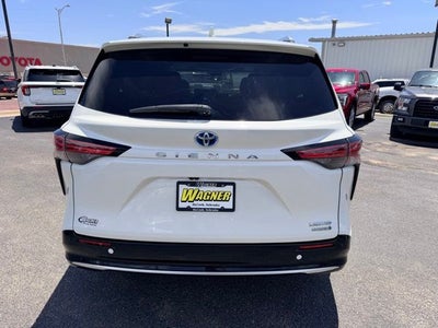 2021 Toyota Sienna Limited 7 Passenger