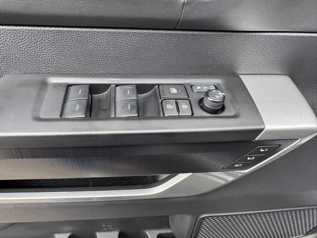 2024 Toyota Tundra Hybrid Platinum