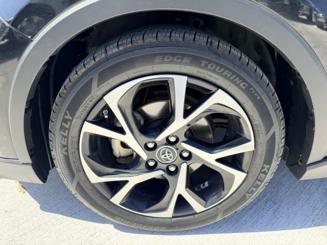 2018 Toyota C-HR XLE Premium