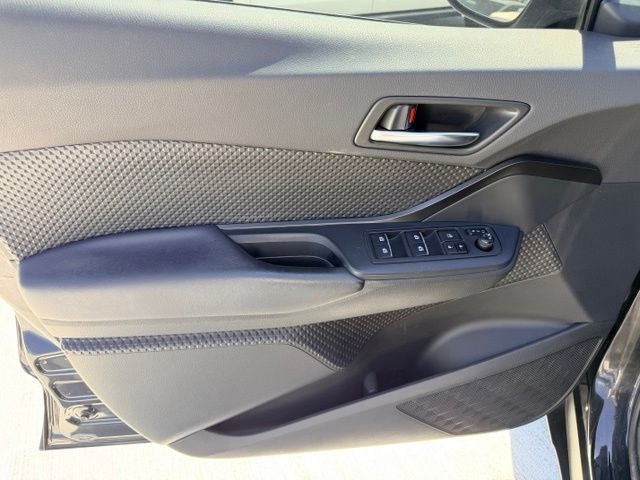 2018 Toyota C-HR XLE Premium